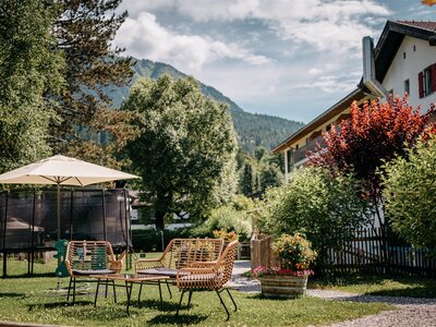 Familienhotel mit gemütlichem Gastgarten